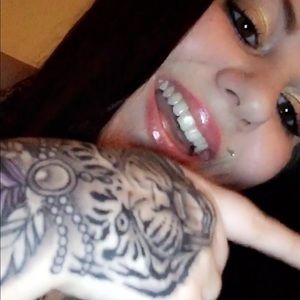 Meet your Posher, Haleigh